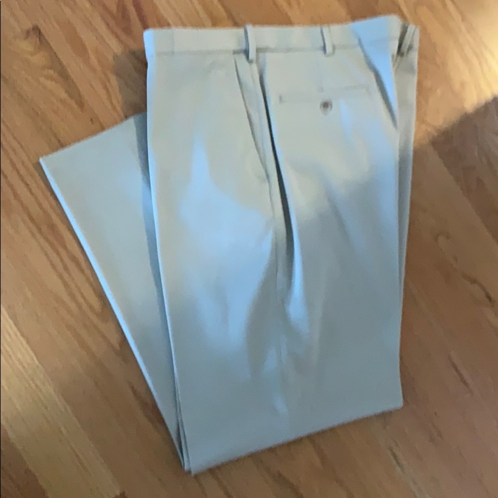 Haggar men’s dress chino pants